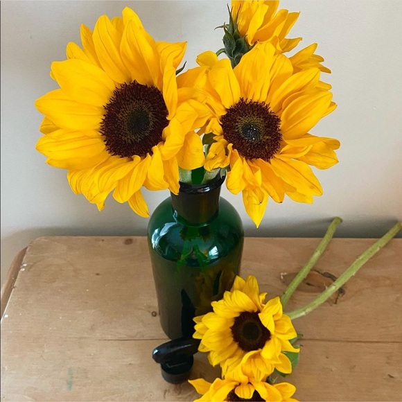 Amazing Pair Of Large Antique Apothecary Bottles - Picture 6 of 9